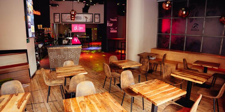 TORO BURGER SHOW, bar