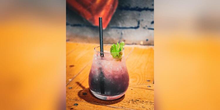 Le French Café, bar