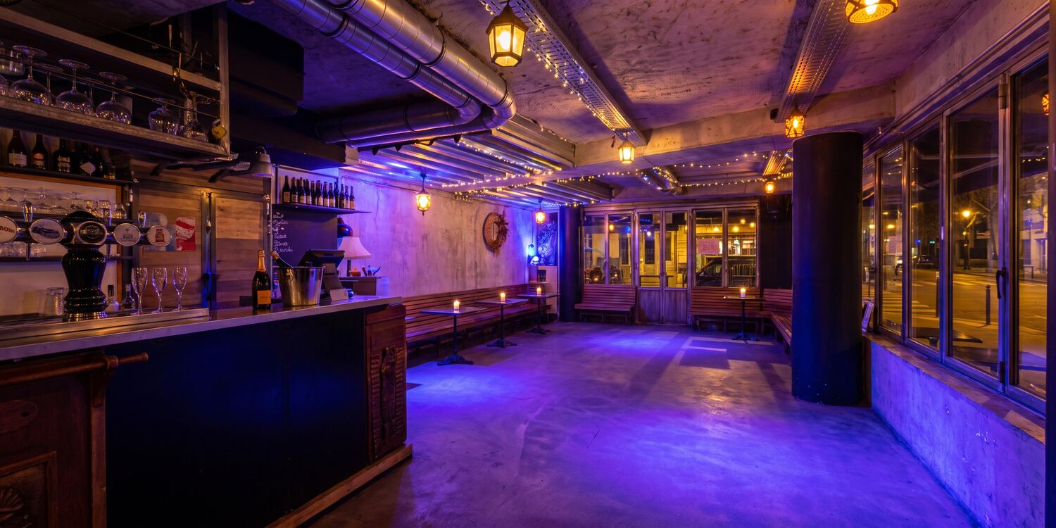 La Lanterne, bar