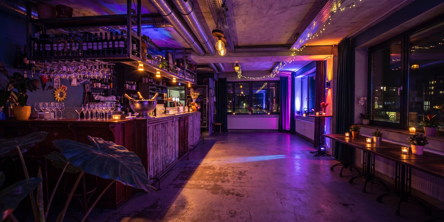 La Lanterne, bar