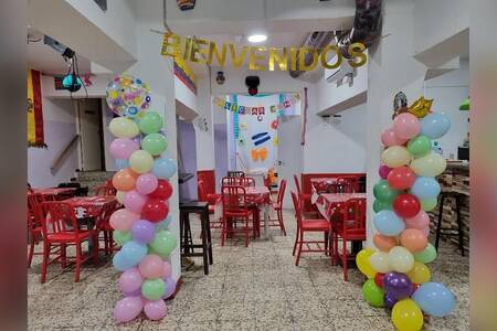 Restaurante Delicias candy, Restaurante Madrid Vista Alegre #0