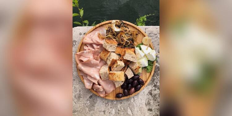 La Péniche du Barapapa - La Terrasse, bar