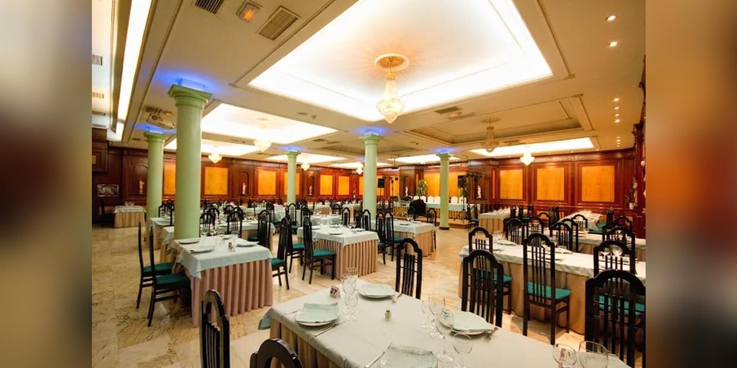 Los 5 Pinos, restaurant