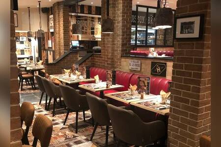 Hippopotamus Boulogne, Restaurant Boulogne-Billancourt Billancourt–Rives de Seine #0