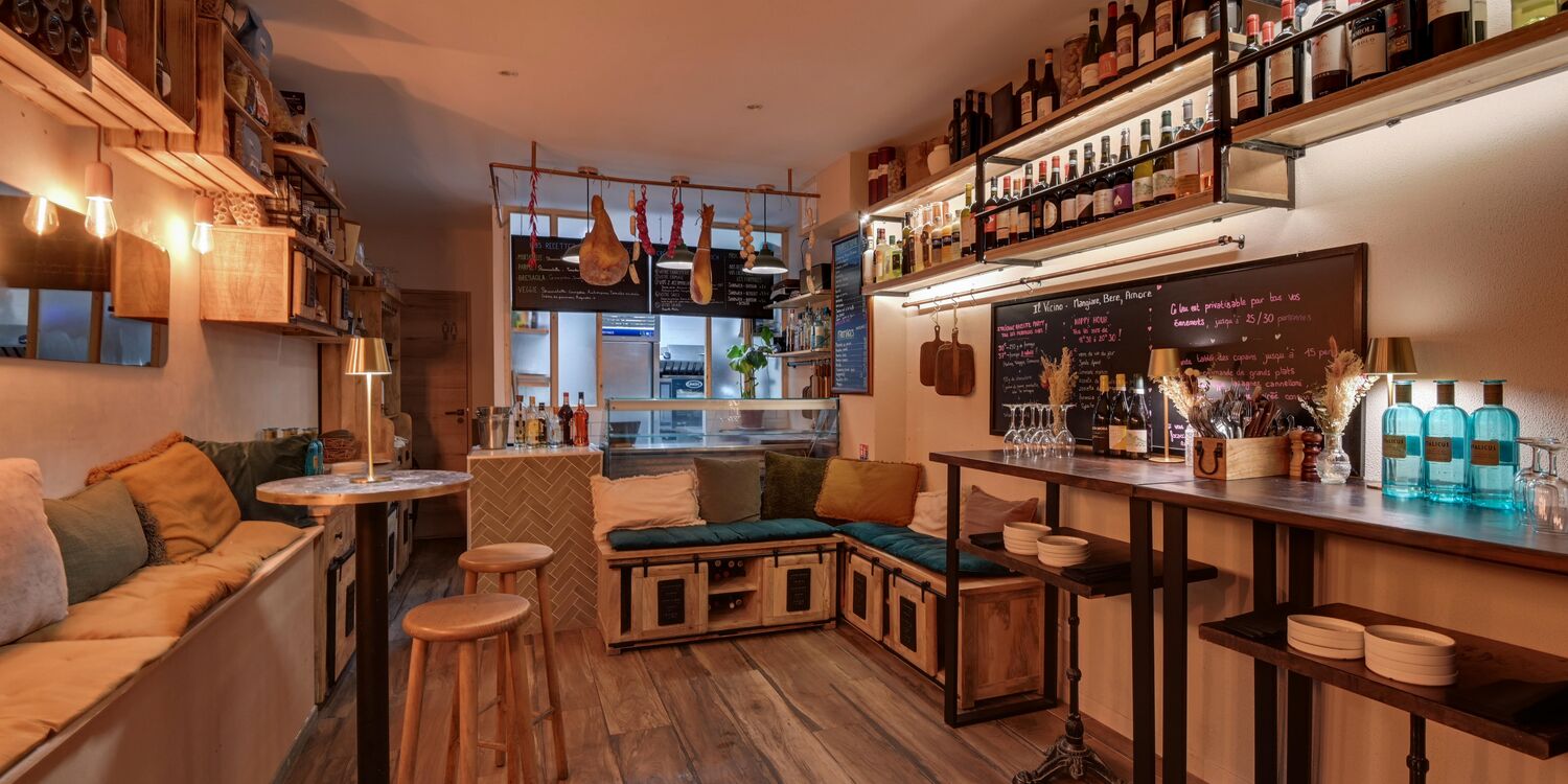 Il Vicino, bar