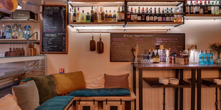 Il Vicino, bar