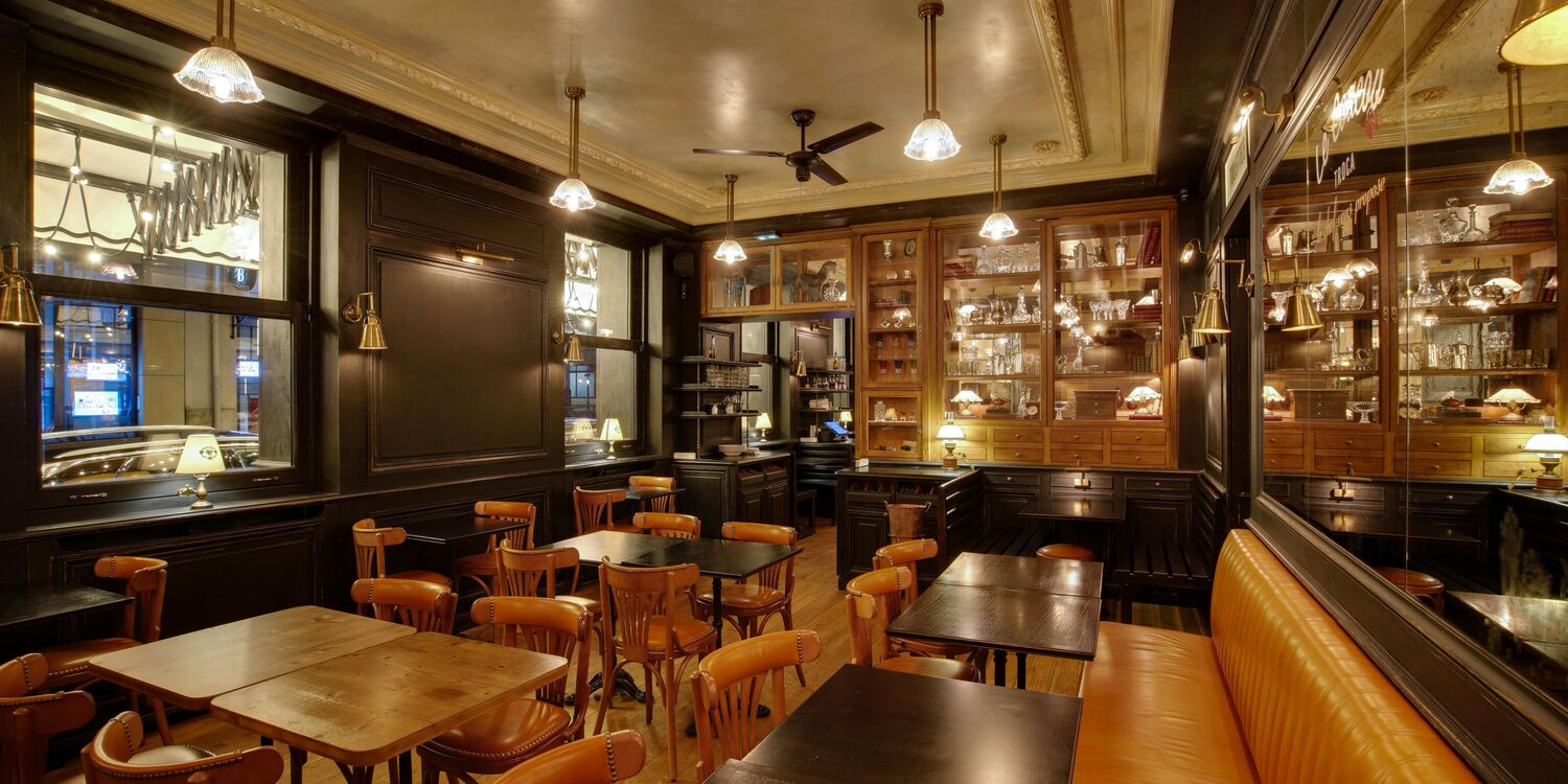 Le Coucou Troca, bar