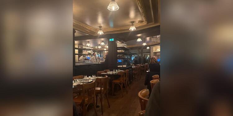 LE COUCOU TROCA, bar