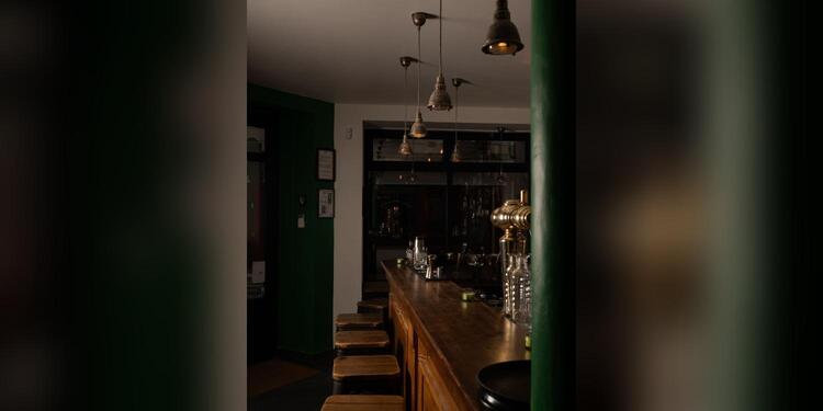 Bonsoir Bonsoir, bar