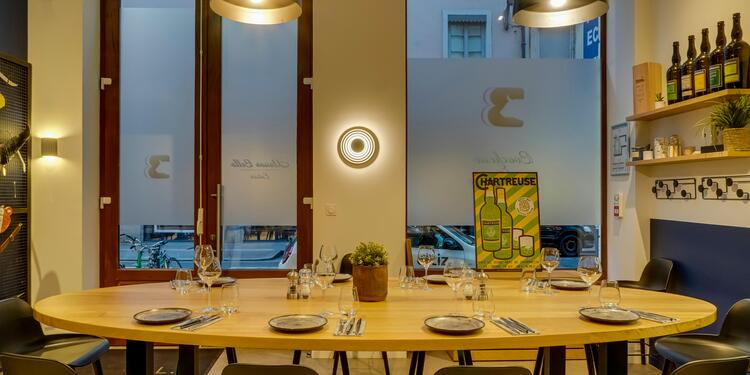 B.L.O, restaurant