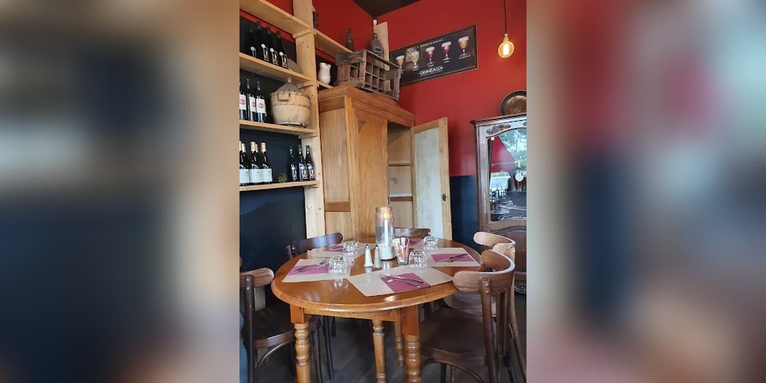 LE PETIT BISTROT LA DURANNE, restaurant