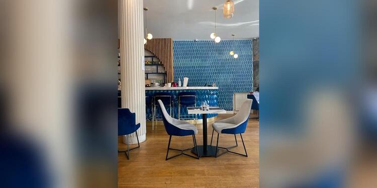 Italian Kitchen, restaurant