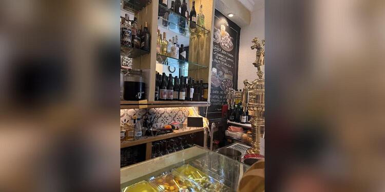 Cervecería RE-BA, bar