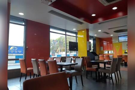 Mak Chicken, Restaurant Ivry-sur-Seine Ivry-Port #0