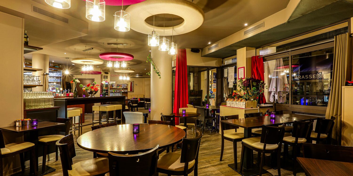 CÔTÉ SEINE (restaurant), restaurant