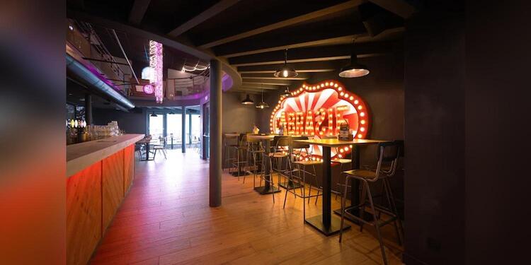 L'Abrasif Chambéry - Bar Restaurant Festif, bar