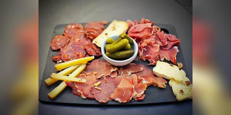 Au Ballon Rouge, restaurant