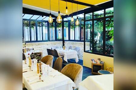 Restaurant L'Oriel, Restaurant Arles  #0