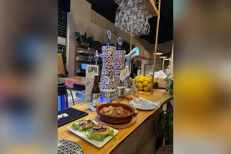 Pub restaurante Casa Fulana, Bar Madrid Chamberí #0