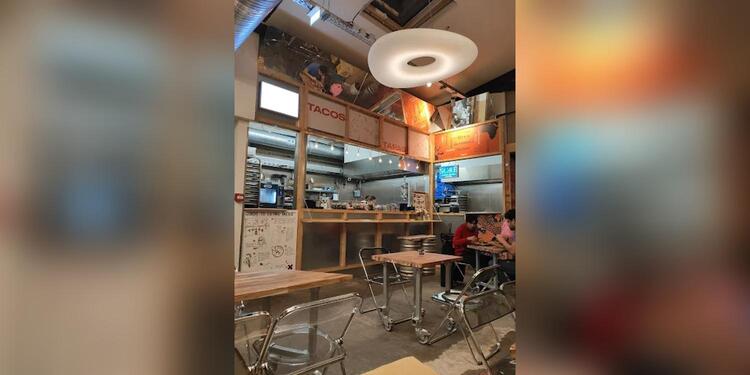 Track 119 (FOJO), restaurant