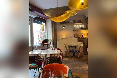 narro, Restaurant Paris Latin  #0