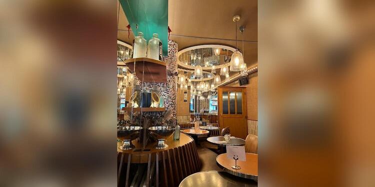 Aux Fourreurs, restaurant