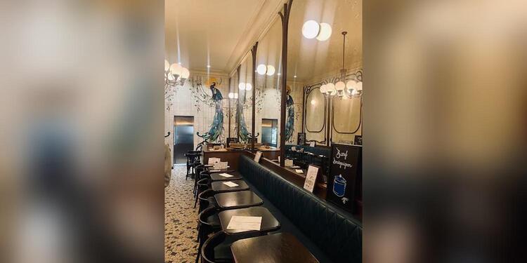 Les Chimères, restaurant