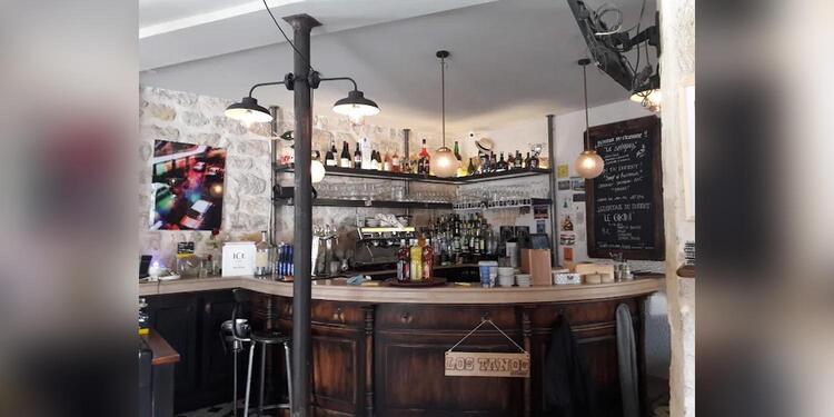 Les Tanneurs de la Butte, restaurant