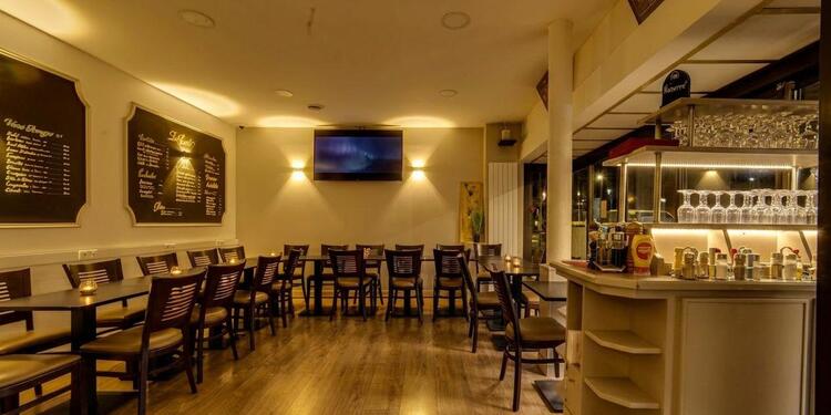 Le Commerce, bar