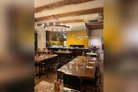 Travers Marseille, Restaurant Marseille Vieux Port #0