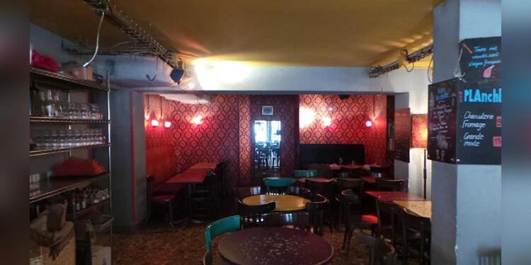 3 Pièces Cuisine, restaurant