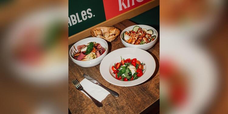 Rosa kitchen, restaurant