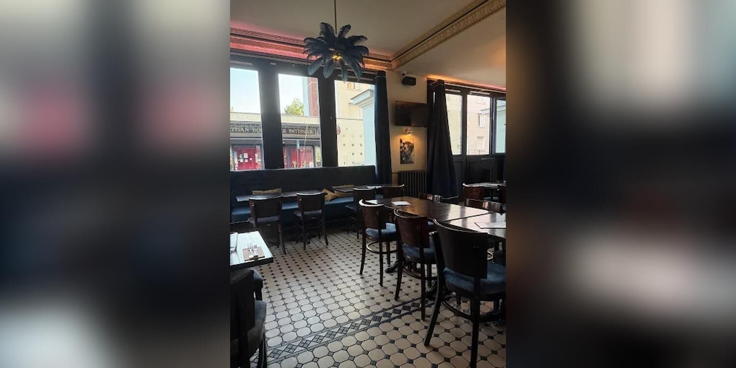 Les Loges - Restaurant Maison des Arts - Place du Marché, restaurant