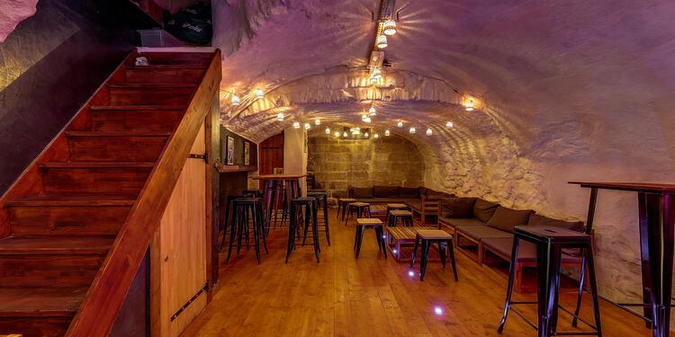 Di Carlo (Privatisation), rental_room