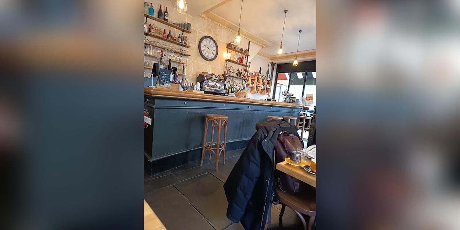 The bistro of Avron, restaurant