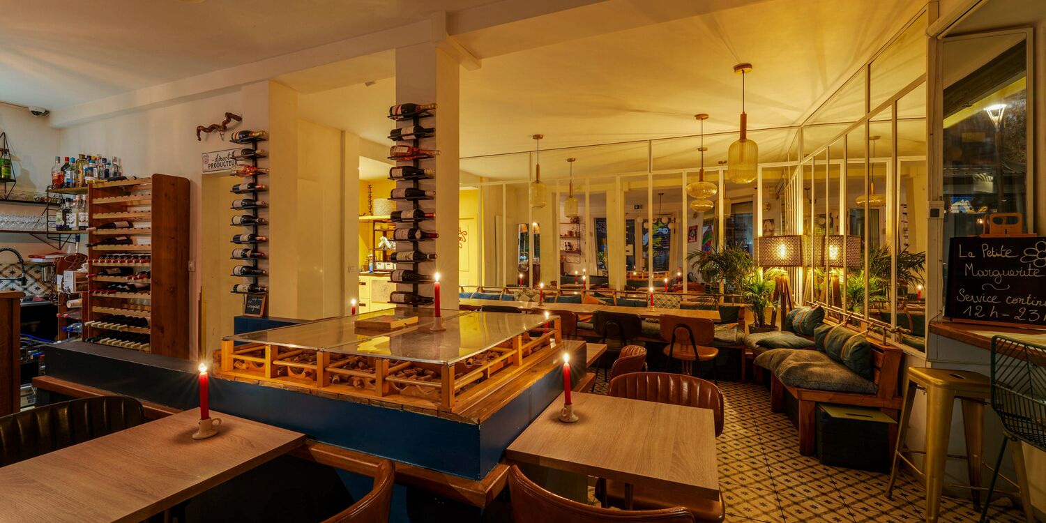 La Petite Marguerite, bar