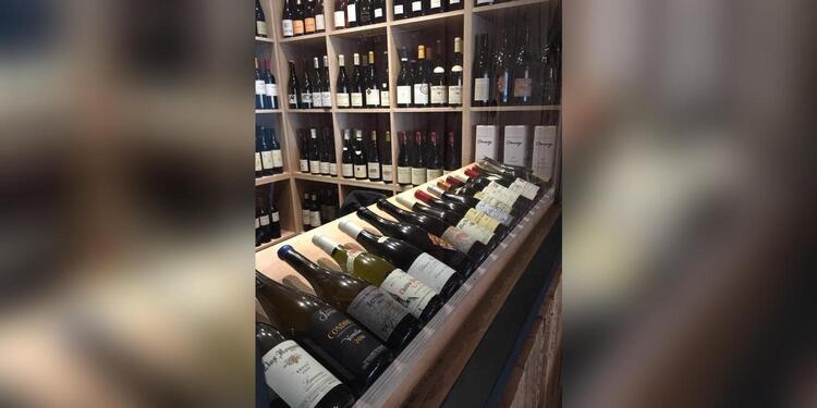 La Petite Marguerite, bar