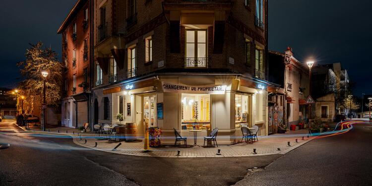La Petite Marguerite, bar