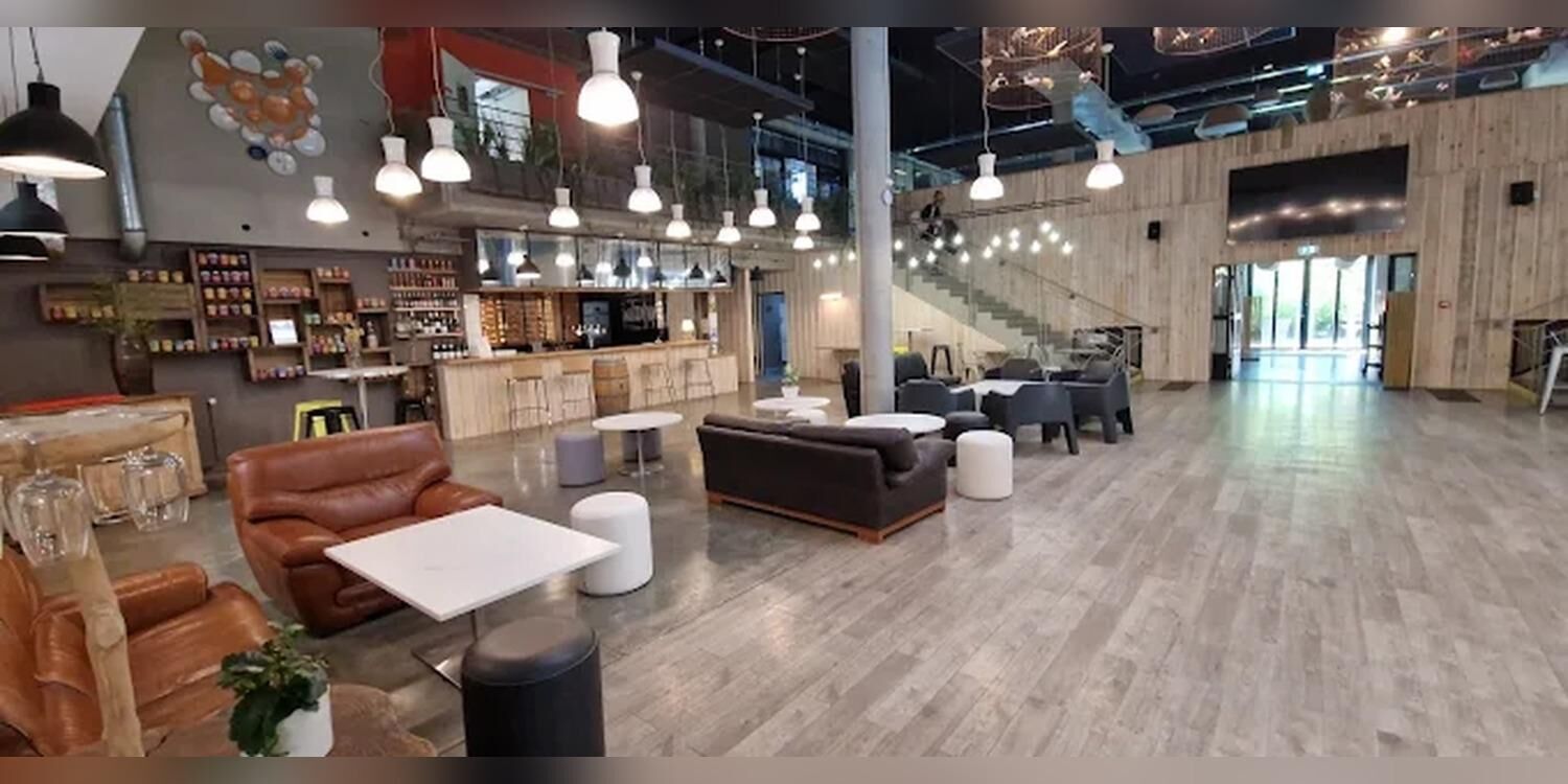 Le Blissfaktory, bar