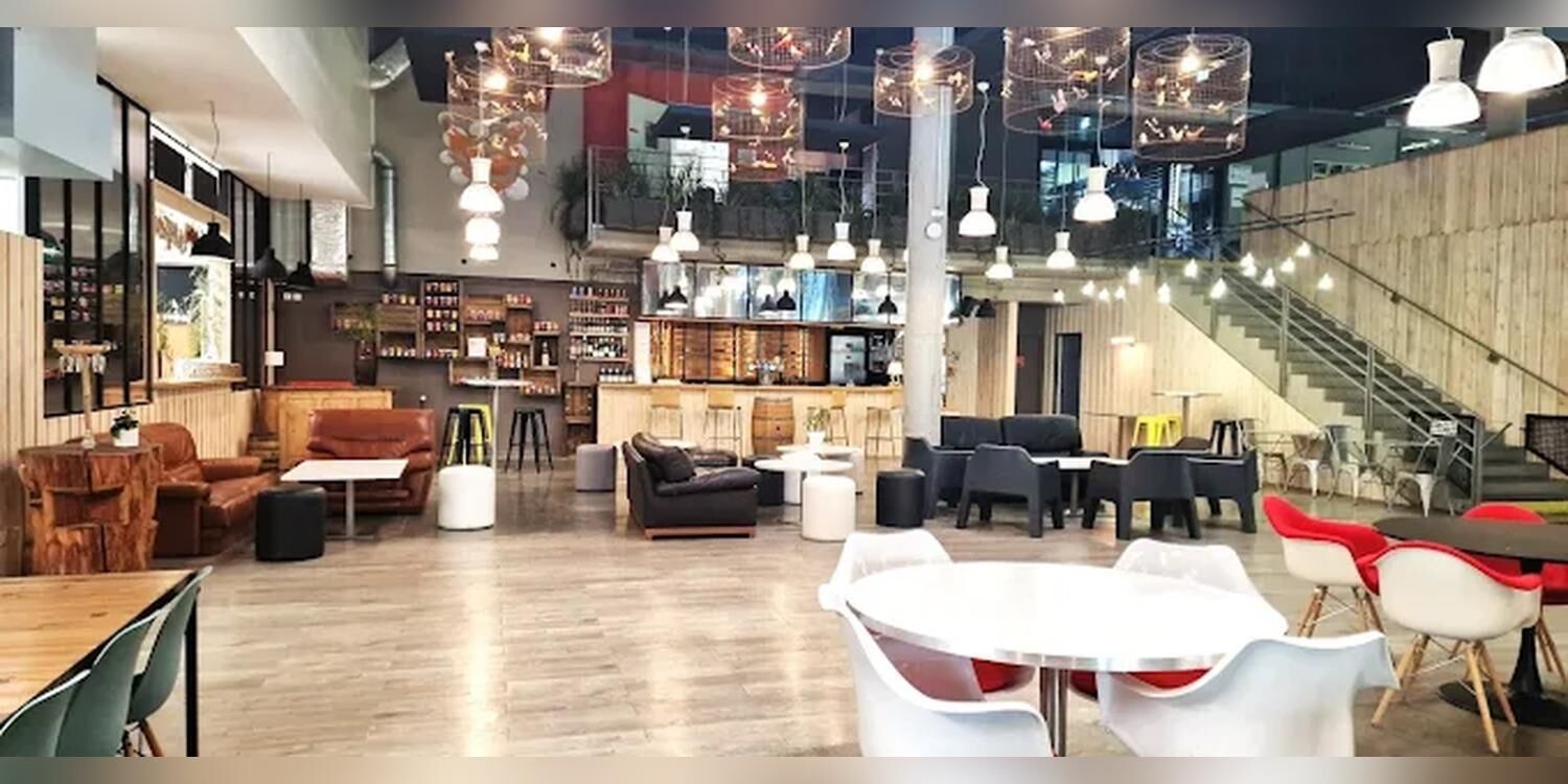 Le Blissfaktory, bar