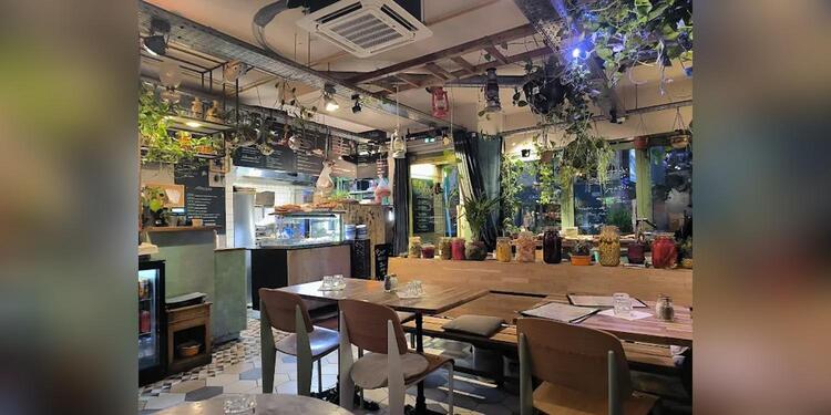 Chez les Deux Amis Brocante, restaurant