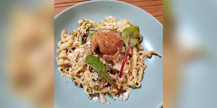 Les Champs Libres, restaurant