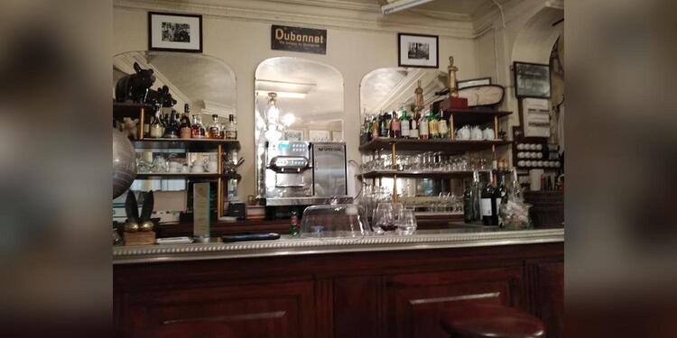 Le Pouilly-Reuilly, bar