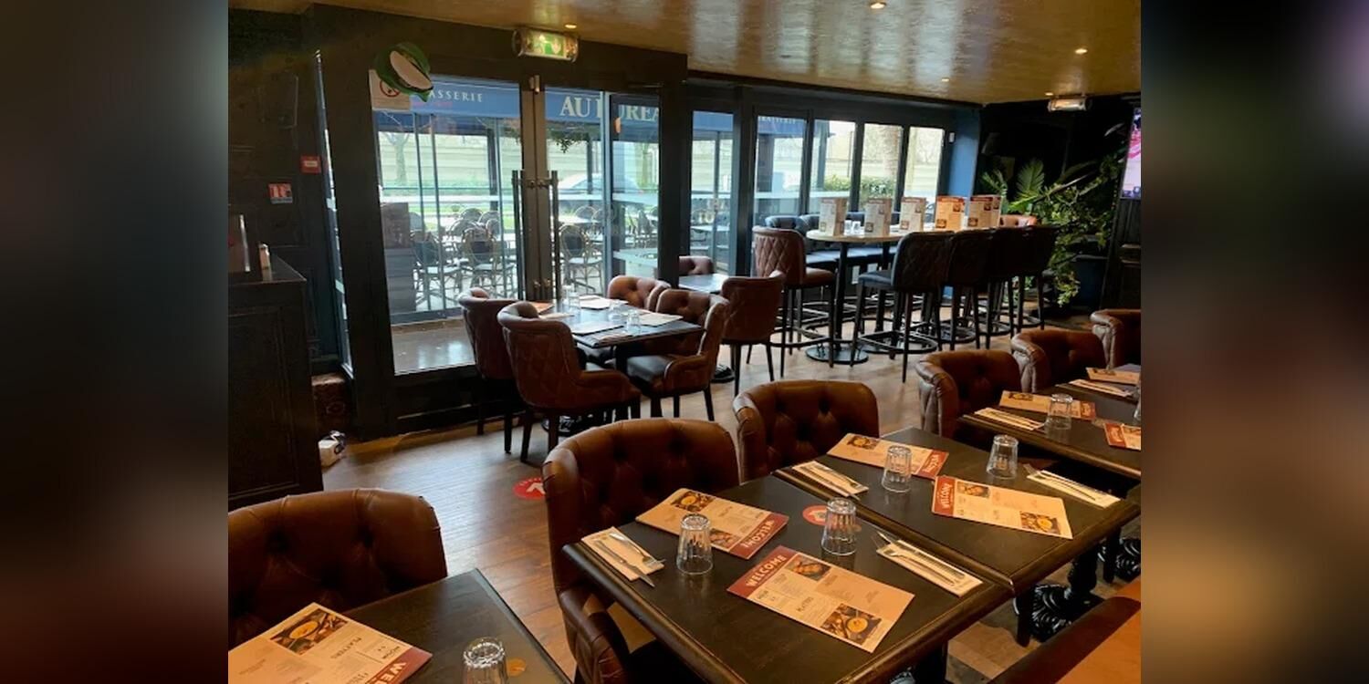 Au bureau Boulogne, bar