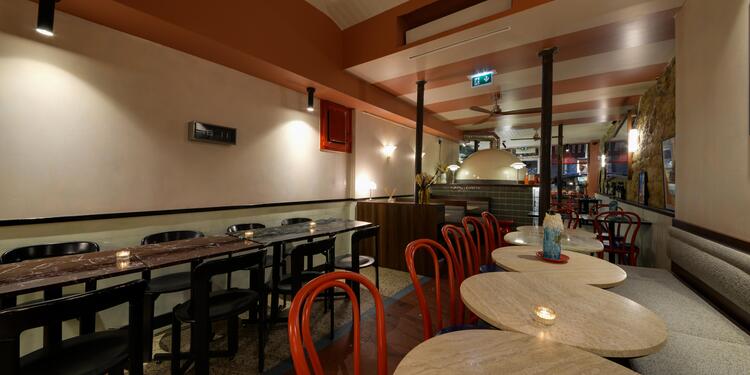 Maison Pinsa Montmartre, bar