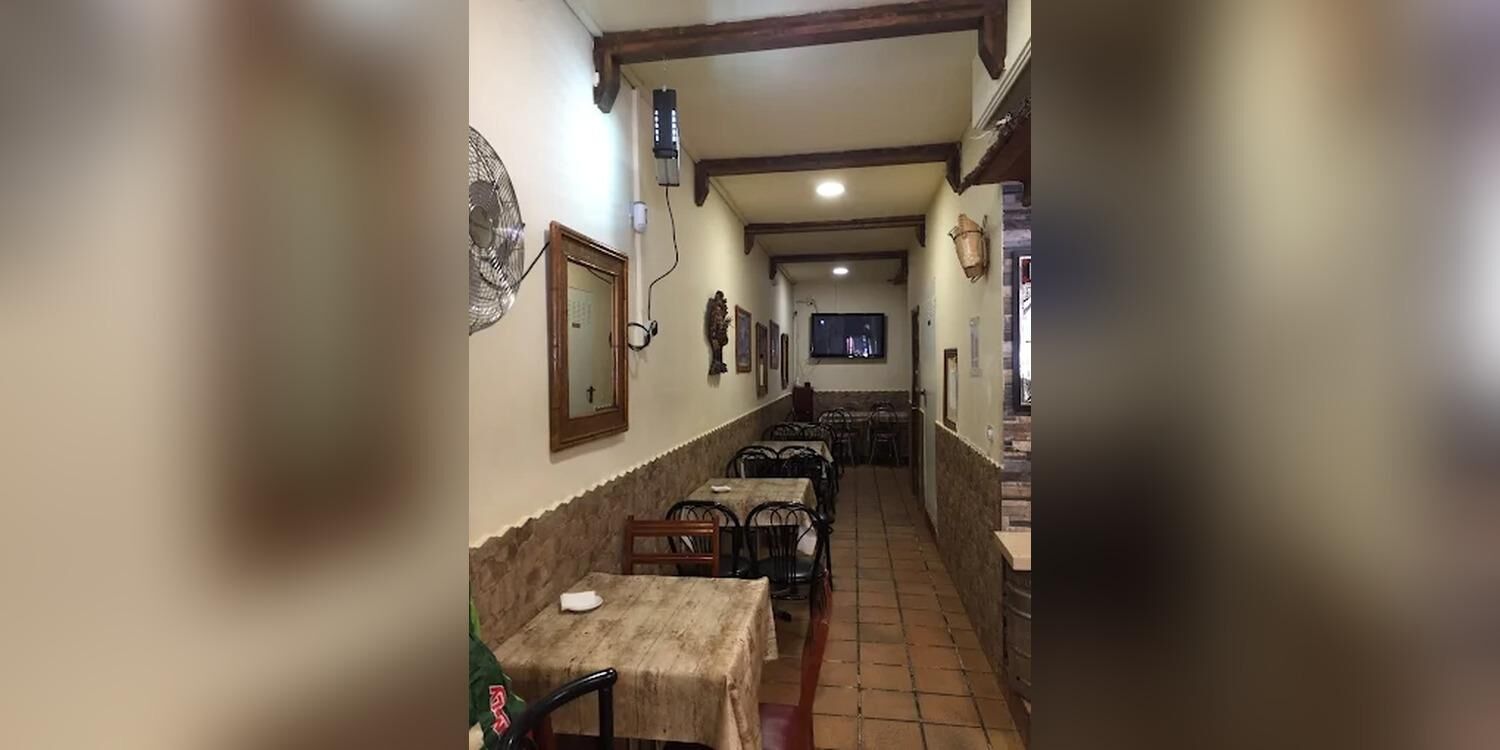 Bar Jimmy comida filipina, bar