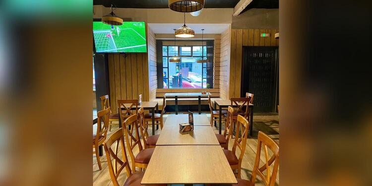 Distrito 7 | Sports & Drinks, bar