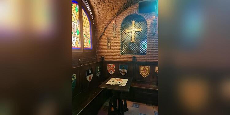 La Fontana de Oro, bar