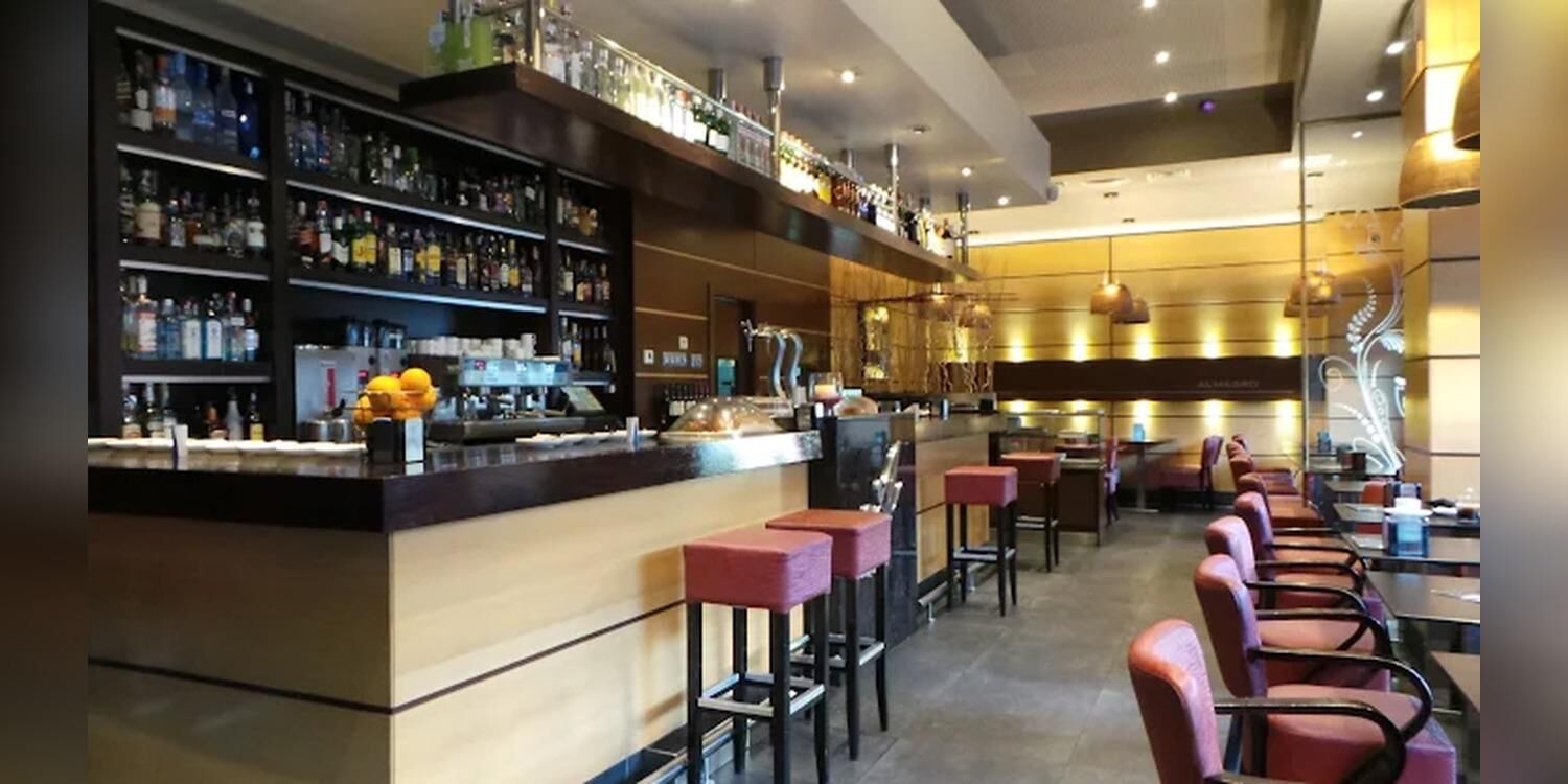 Almagro Café and Bar Restaurante, restaurant