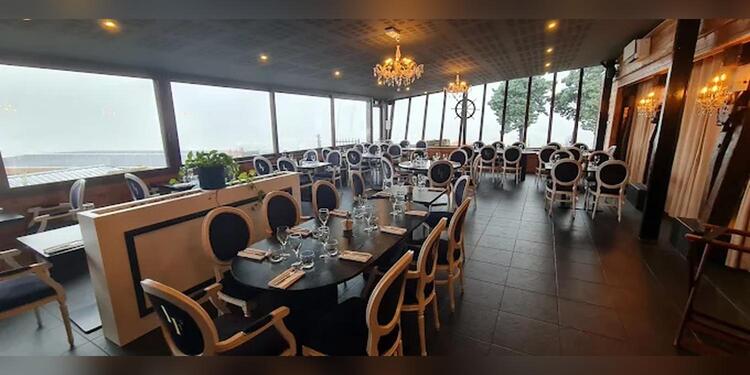 Le Faubourg, restaurant